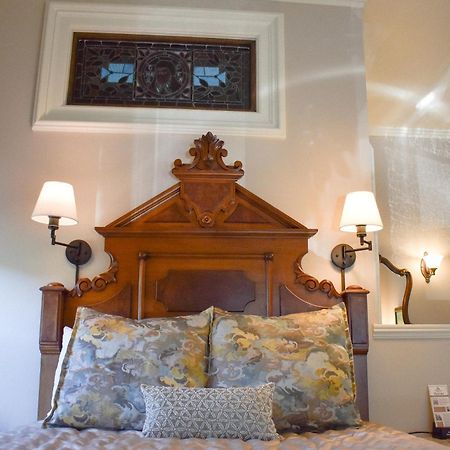 Mccall House Boutique Hotel Ашленд Екстериор снимка