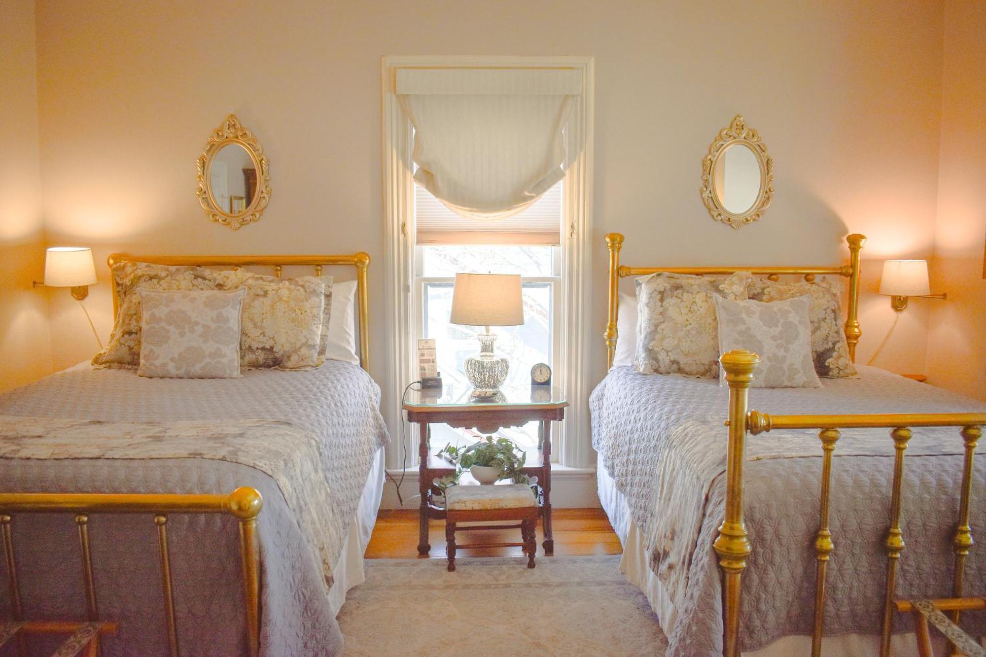 Mccall House Boutique Hotel Ашленд Екстериор снимка