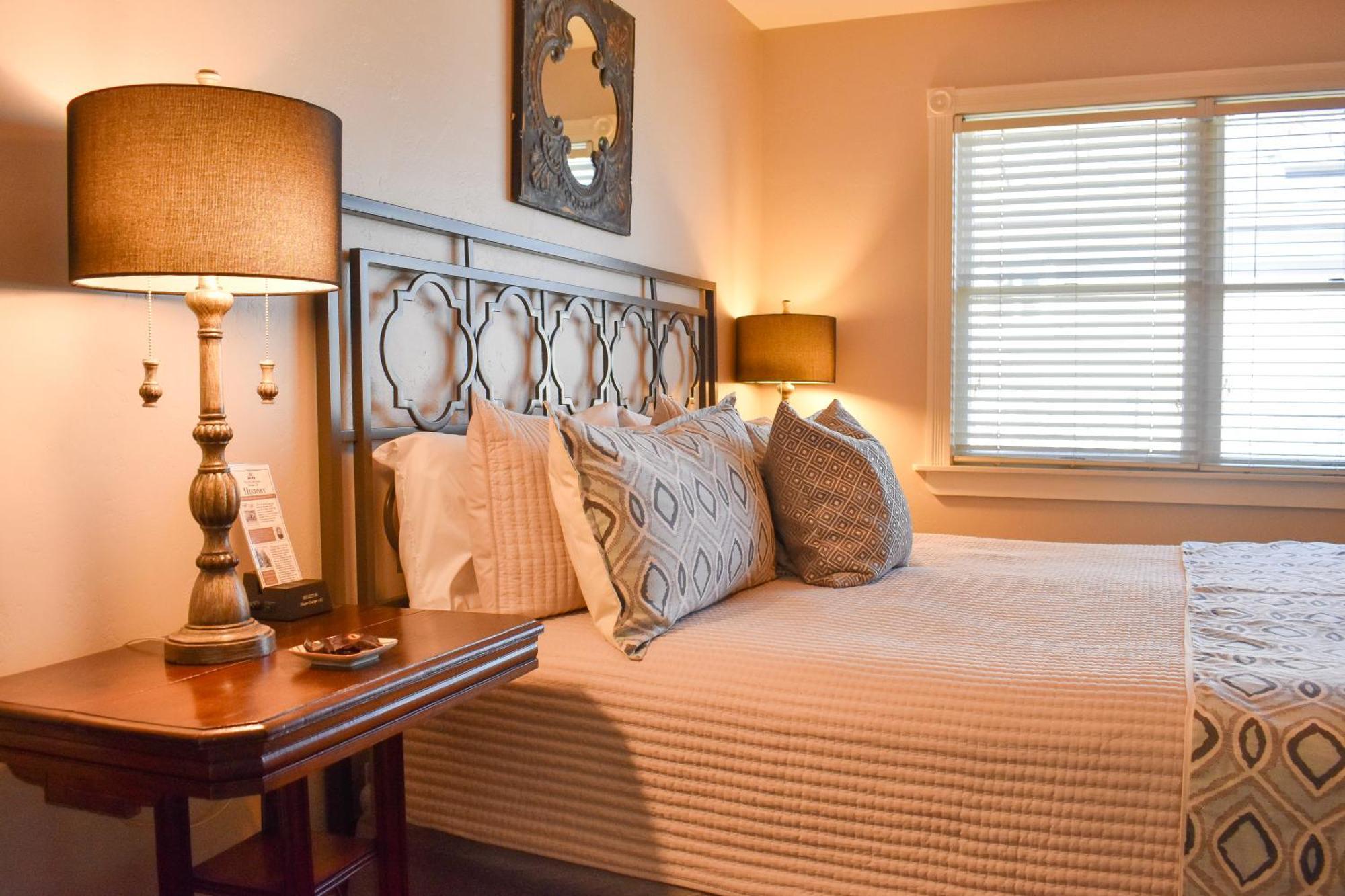 Mccall House Boutique Hotel Ашленд Екстериор снимка